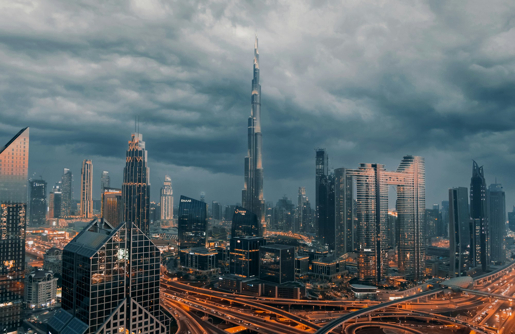 Dubai skyline — Burj Khalifa